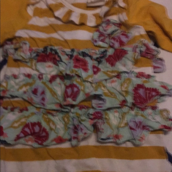 12 month onesie with ruffle bottom Millie Jay - Picture 3 of 5